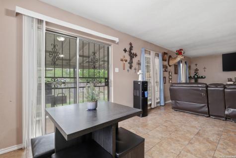 1119 Boling Brook San Antonio TX 78245