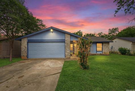1119 Boling Brook San Antonio TX 78245