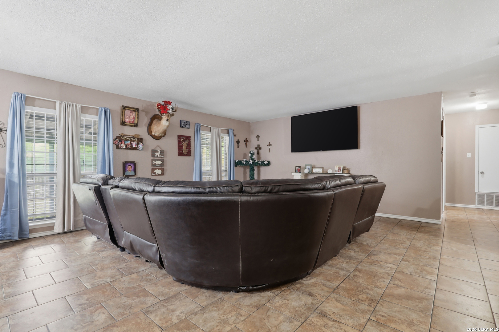 1119 Boling Brook San Antonio TX 78245