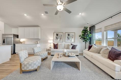 4823 Maiz Valley San Antonio TX 78222