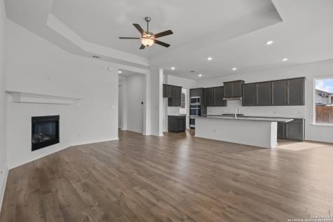 2839 Reeves Lane Schertz TX 78108