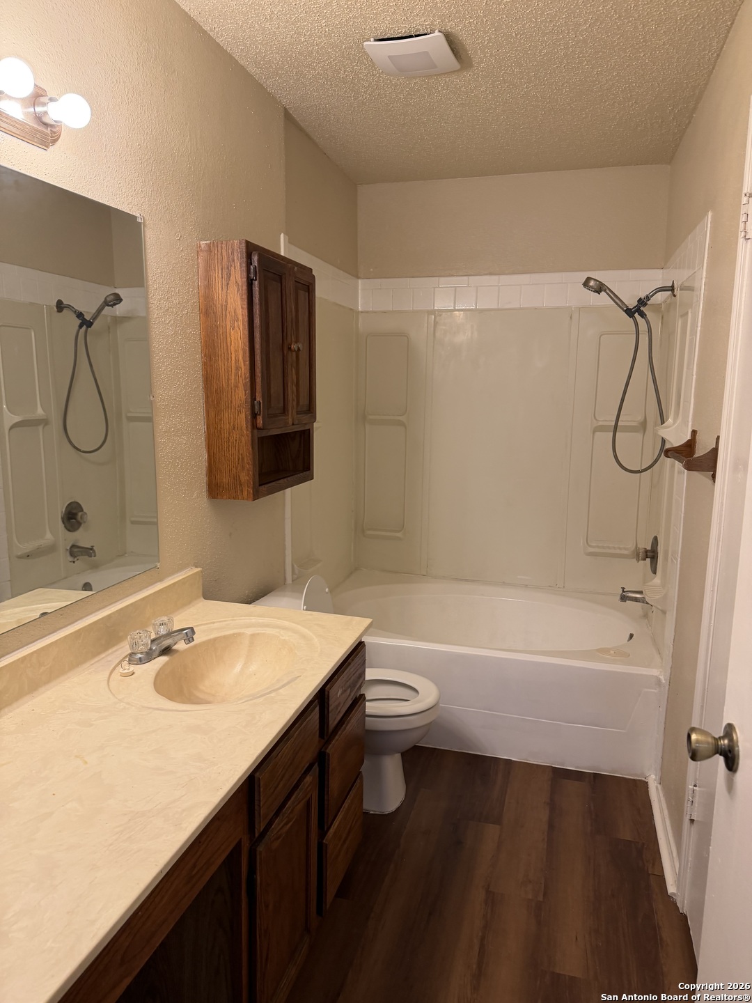 9370 Village Lance San Antonio TX 78250