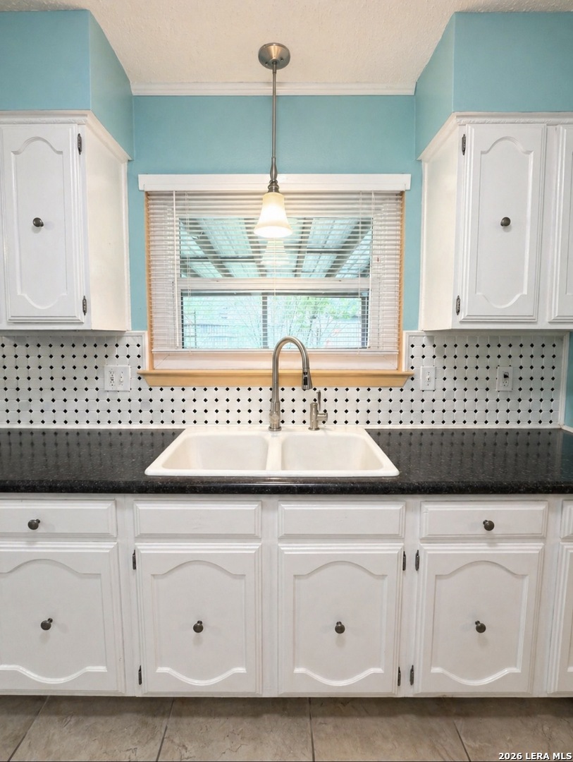 14230 Ridge Dale San Antonio TX 78233