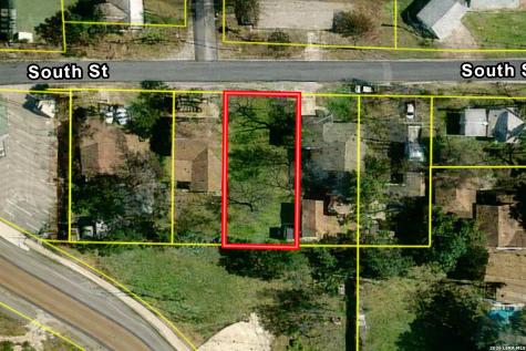 107 South Street Converse TX 78109