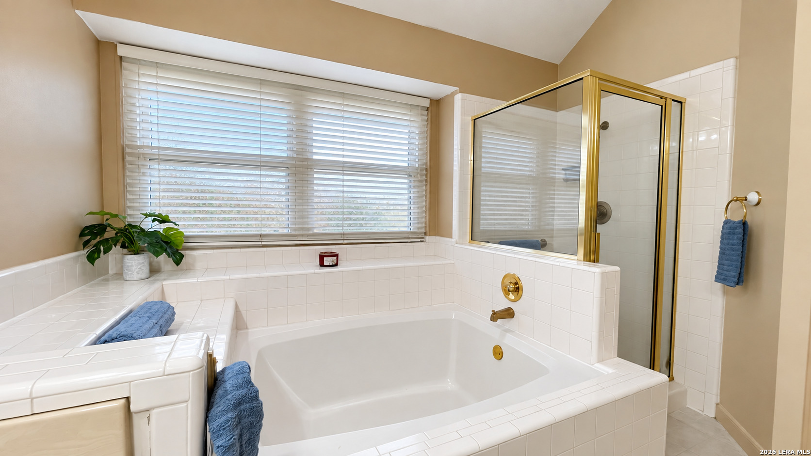 1118 Draybrook San Antonio TX 78253