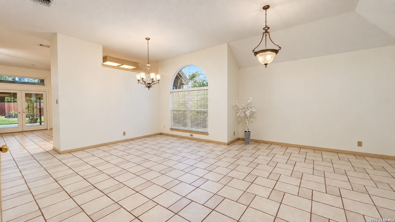 1118 Draybrook San Antonio TX 78253