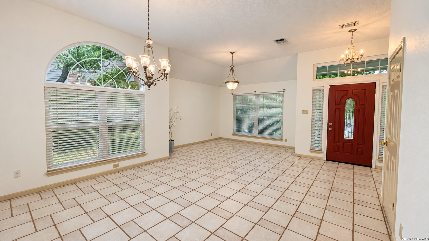 1118 Draybrook San Antonio TX 78253