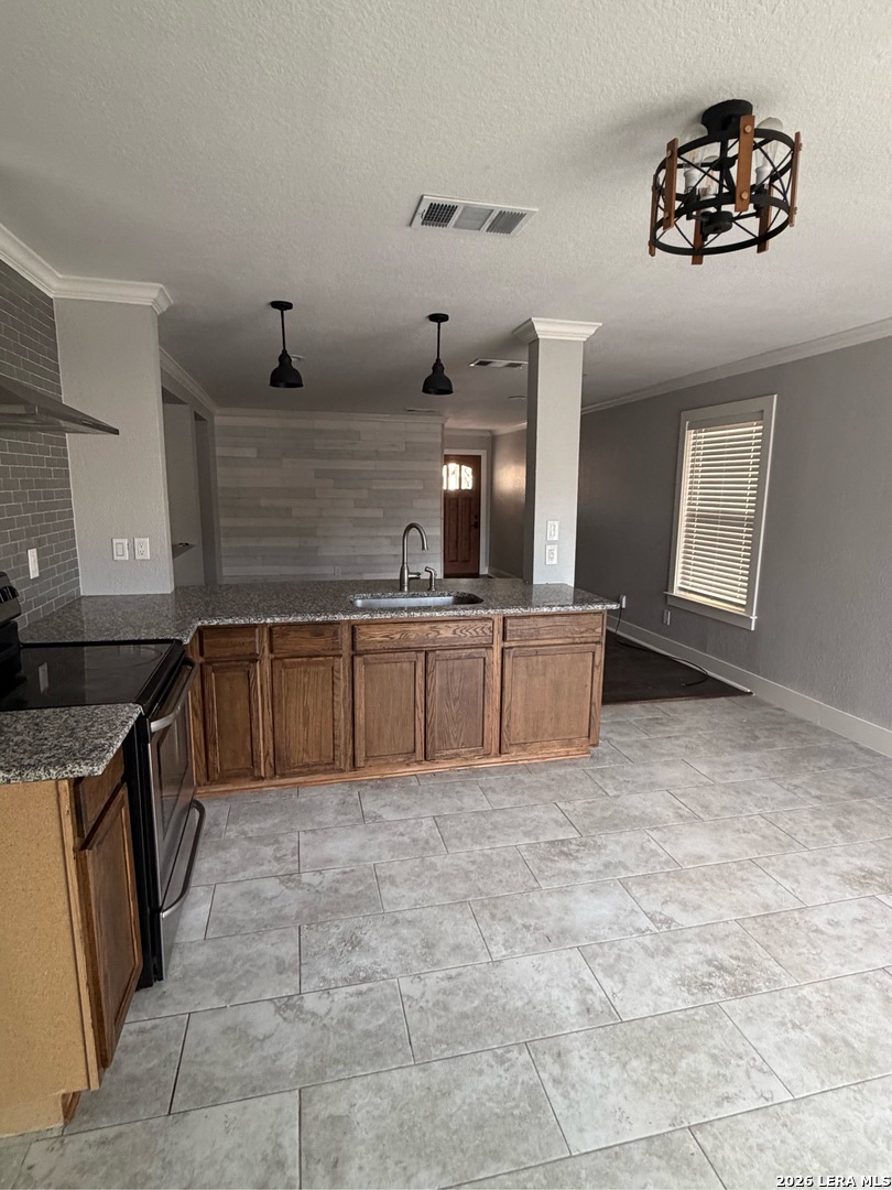 2154 Sunbend Falls San Antonio TX 78224