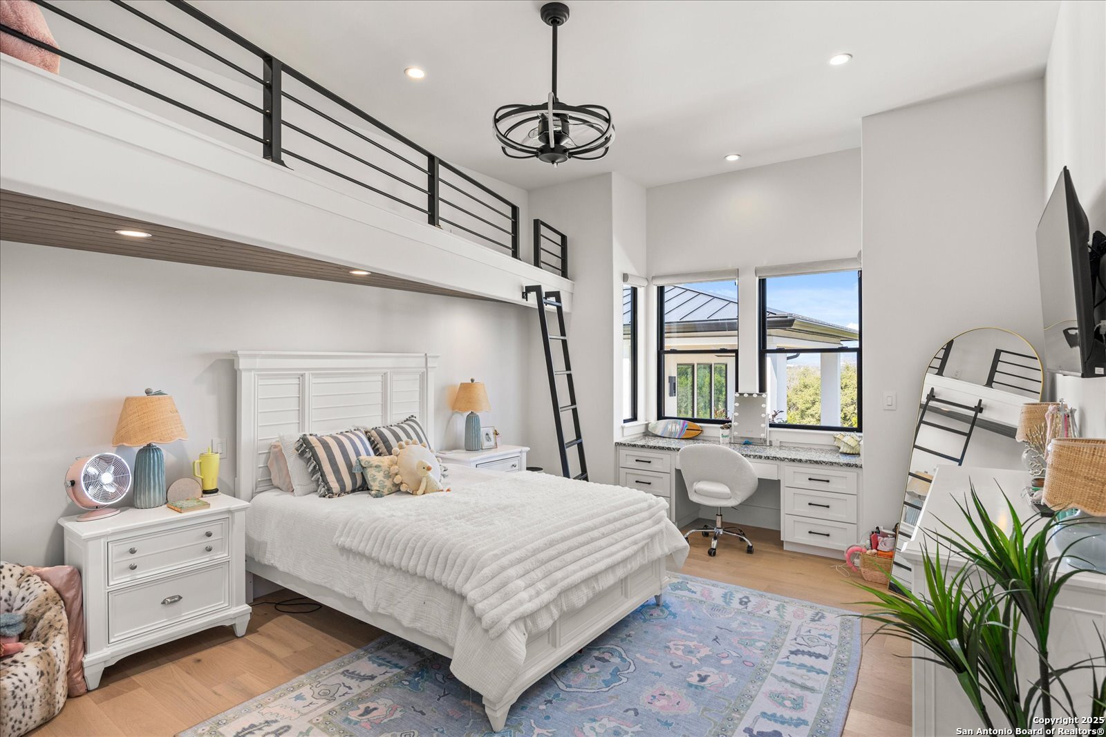 122 Peach Springs Boerne TX 78006