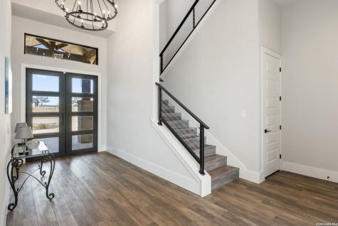 121 Houdini Kingsland TX 78639