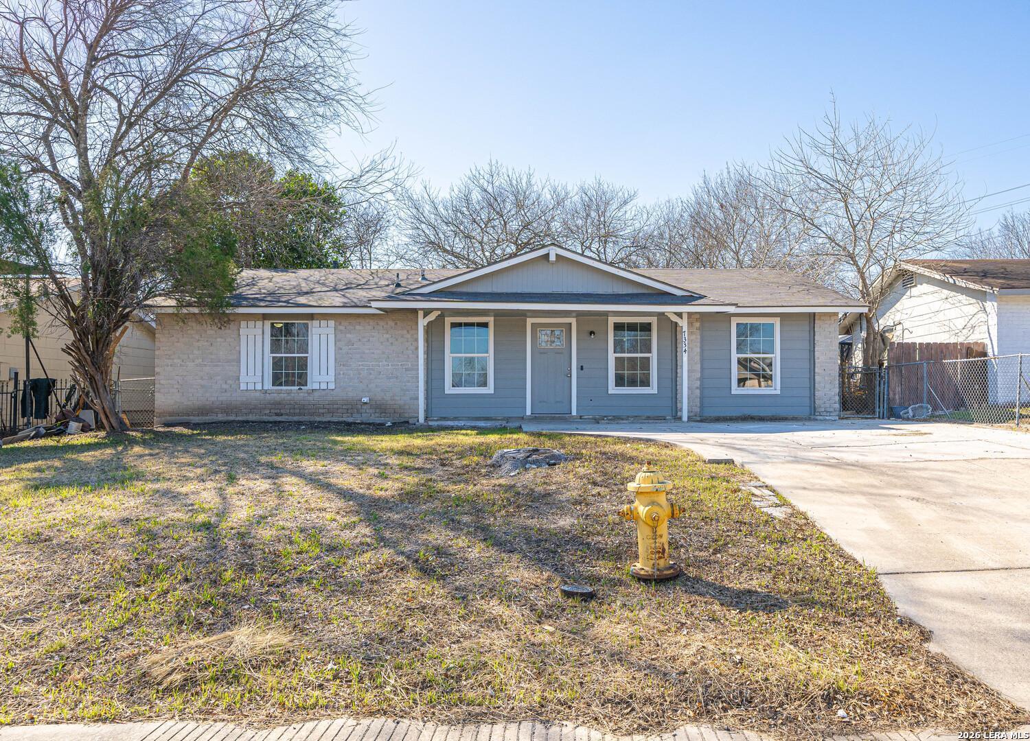 7334 Glen Hart San Antonio TX 78239