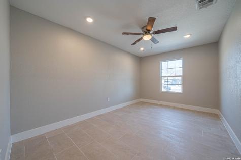 7334 Glen Hart San Antonio TX 78239
