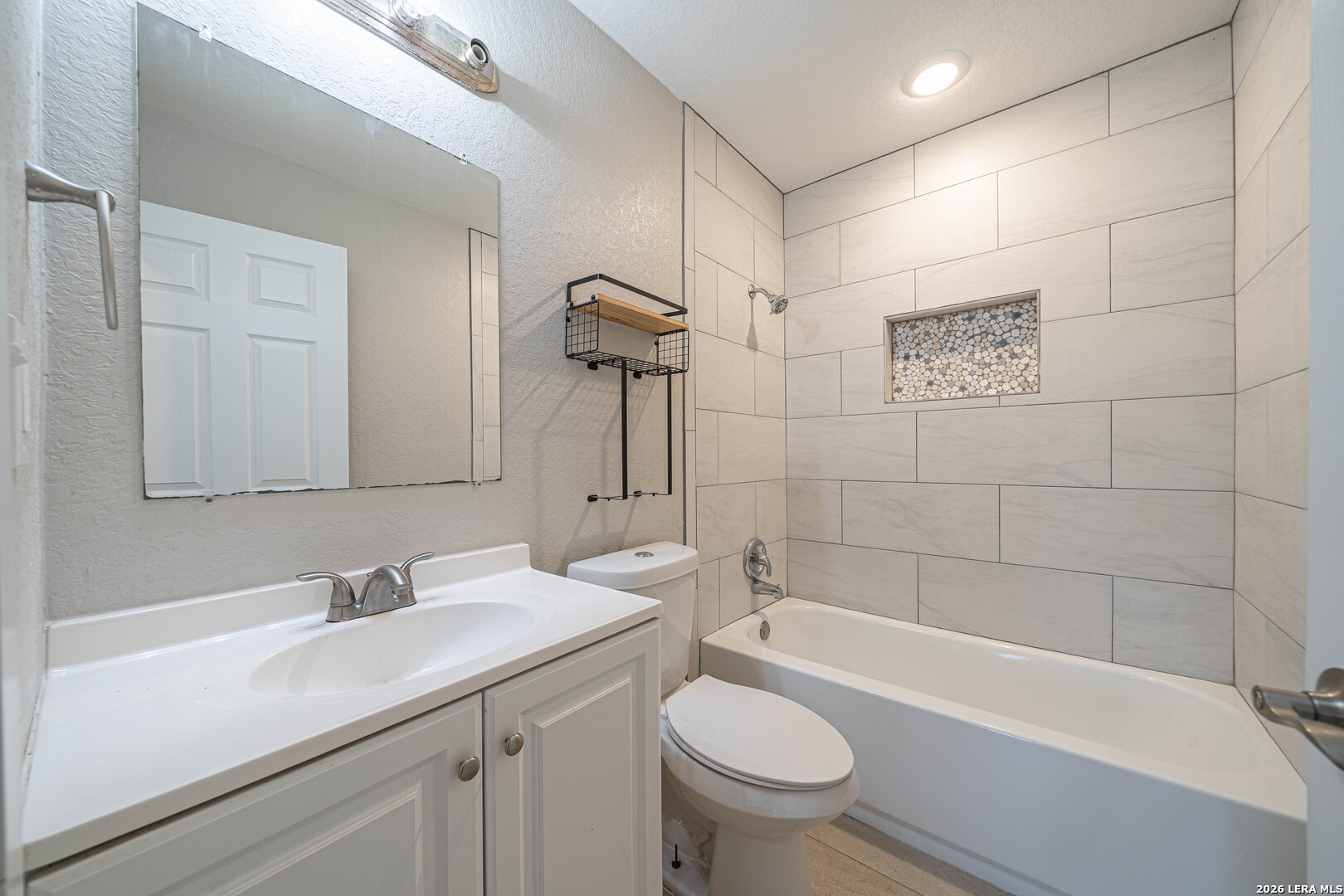 7334 Glen Hart San Antonio TX 78239