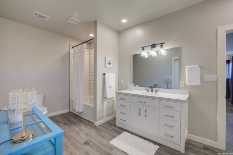 750 Cambridge New Braunfels TX 78132