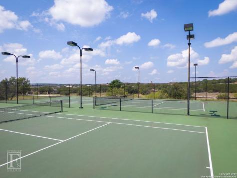 750 Cambridge New Braunfels TX 78132