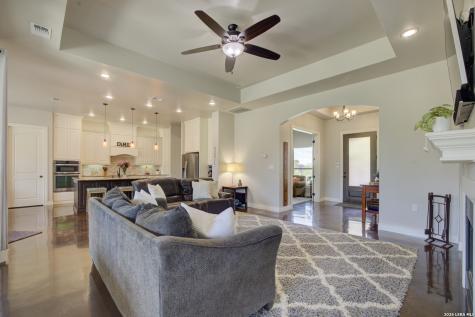 750 Cambridge New Braunfels TX 78132