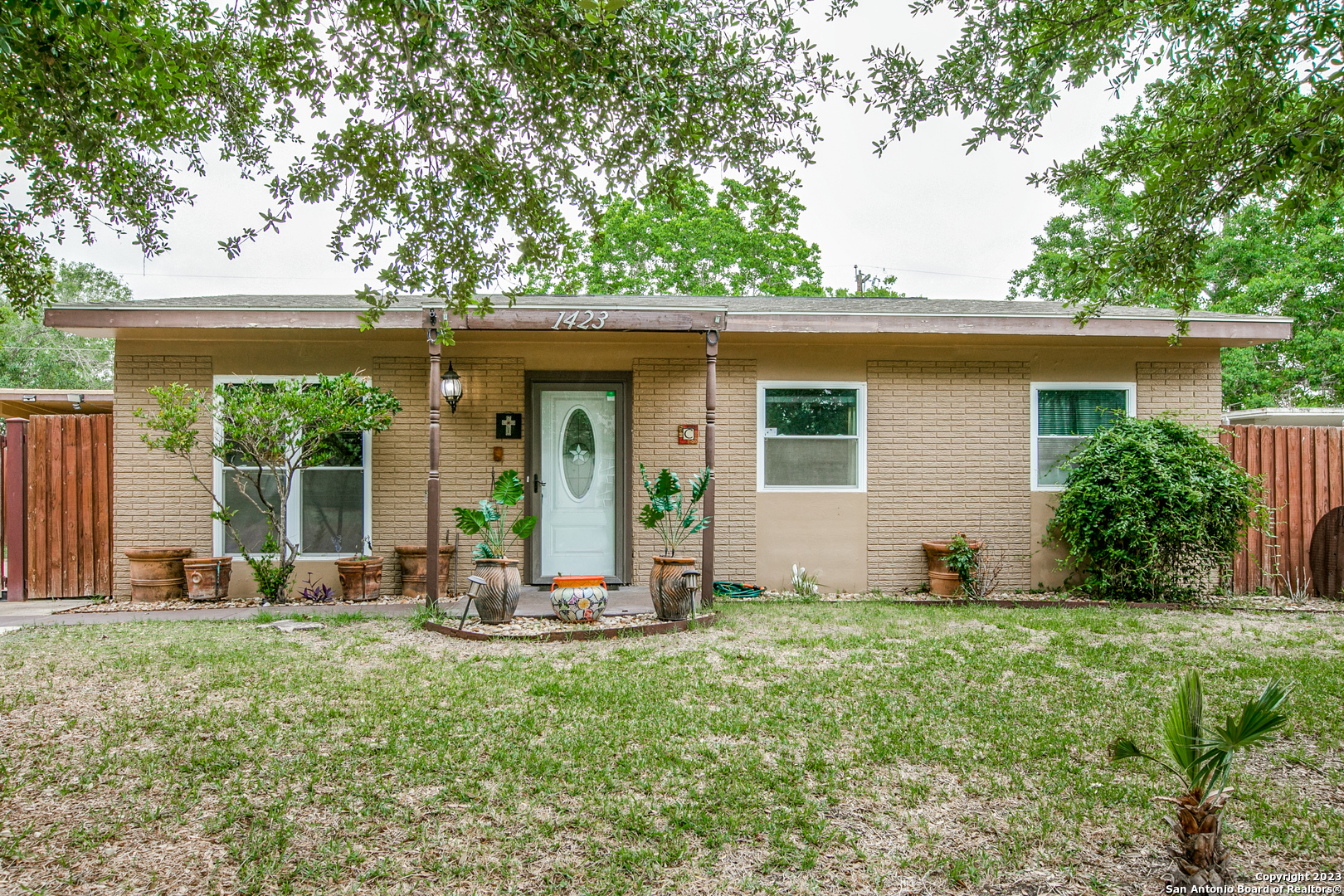 1423 Caballero Drive San Antonio TX 78224