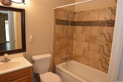 823 Highgate Universal City TX 78148