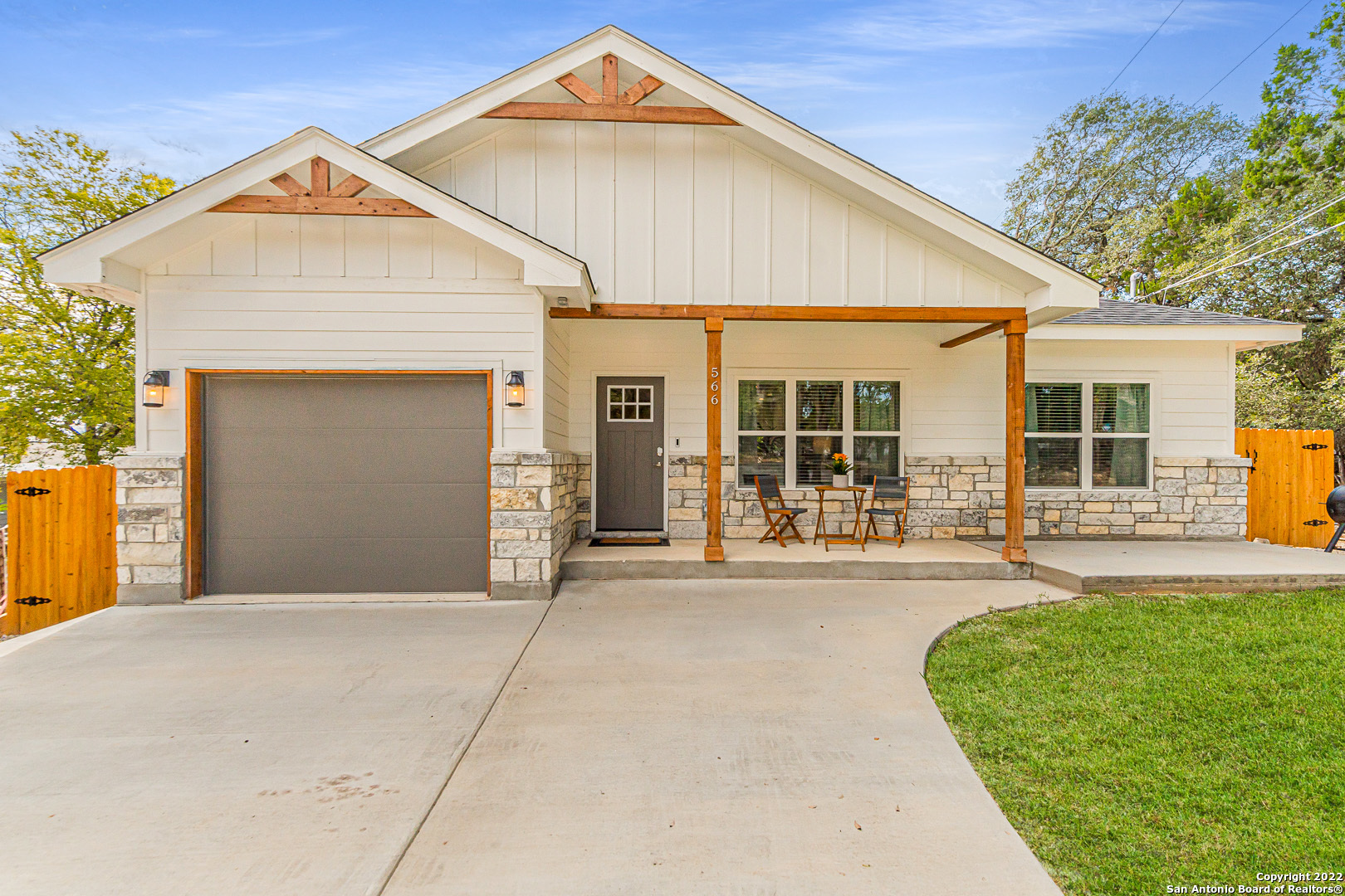 566 Whispering Breeze Drive Canyon Lake TX 78133