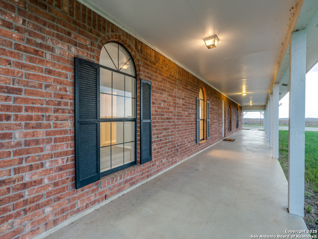 315 Simon Road Pleasanton TX 78064