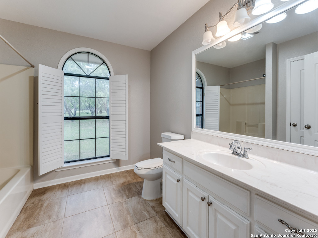 315 Simon Road Pleasanton TX 78064