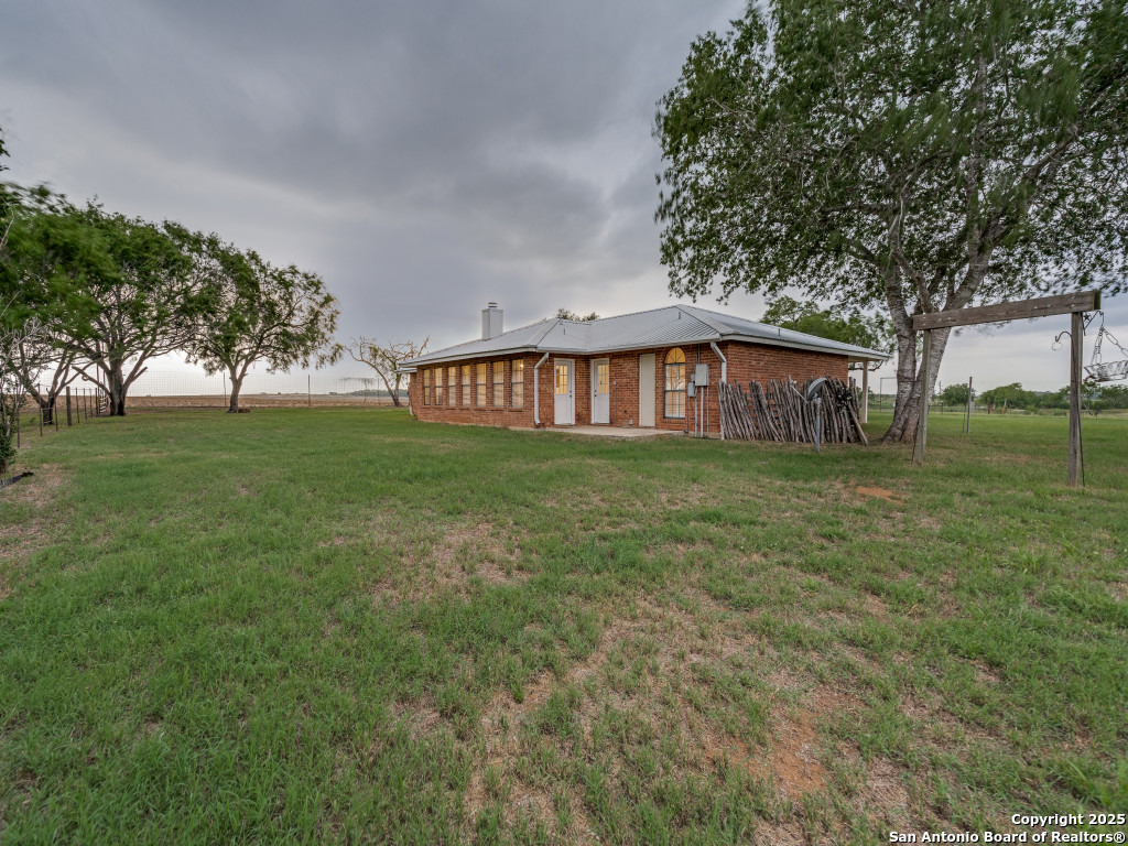 315 Simon Road Pleasanton TX 78064