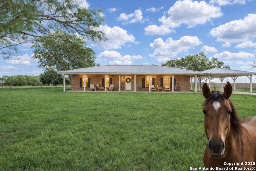 315 Simon Road Pleasanton TX 78064