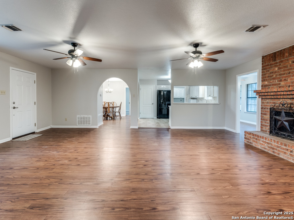 315 Simon Road Pleasanton TX 78064