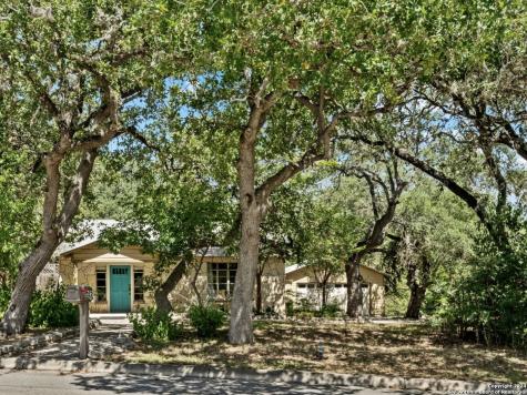 525 N School Street Boerne TX 78006