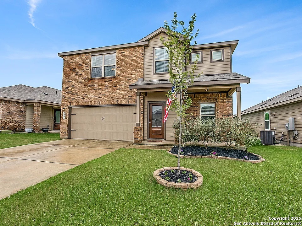 9006 Blanco Park Converse TX 78109