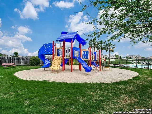 9006 Blanco Park Converse TX 78109