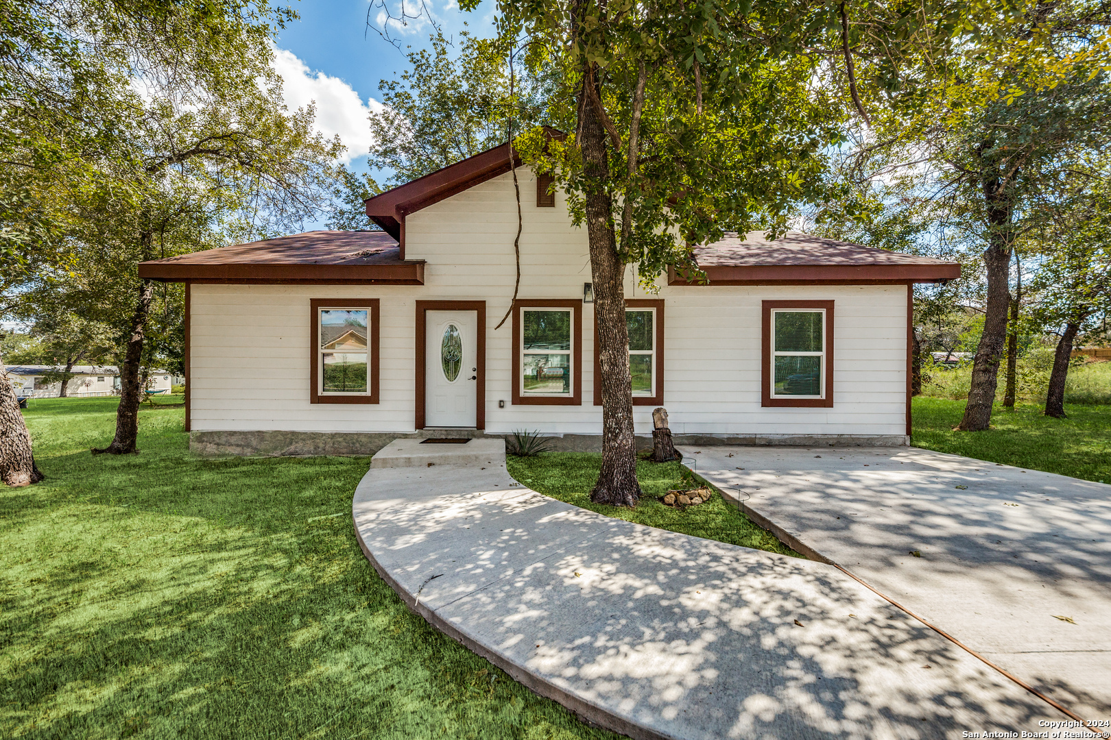 22818 Skila Drive Elmendorf TX 78112
