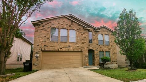 5422 Duke Field San Antonio TX 78227