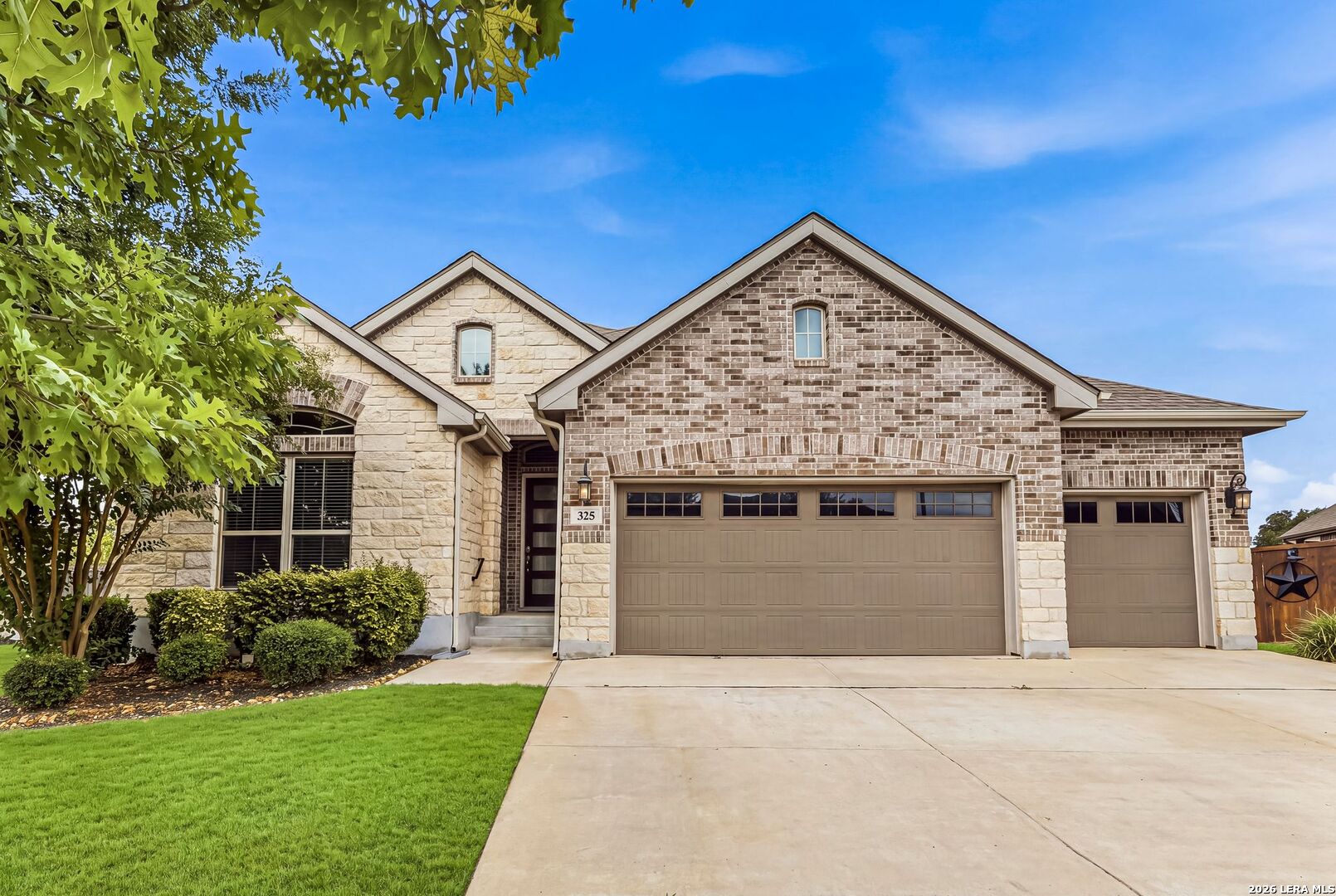 325 Waterford Cibolo TX 78108