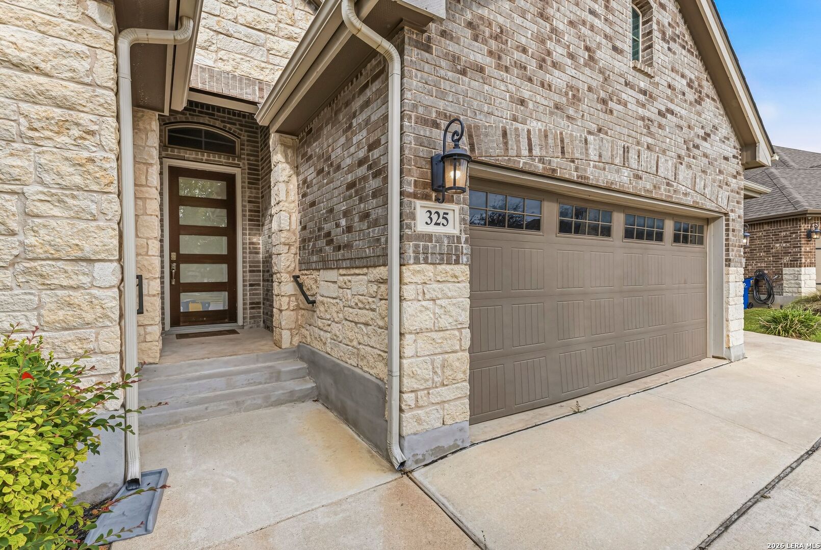 325 Waterford Cibolo TX 78108