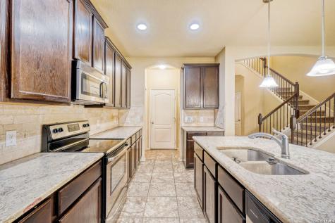 3906 Pandora Seco San Antonio TX 78223
