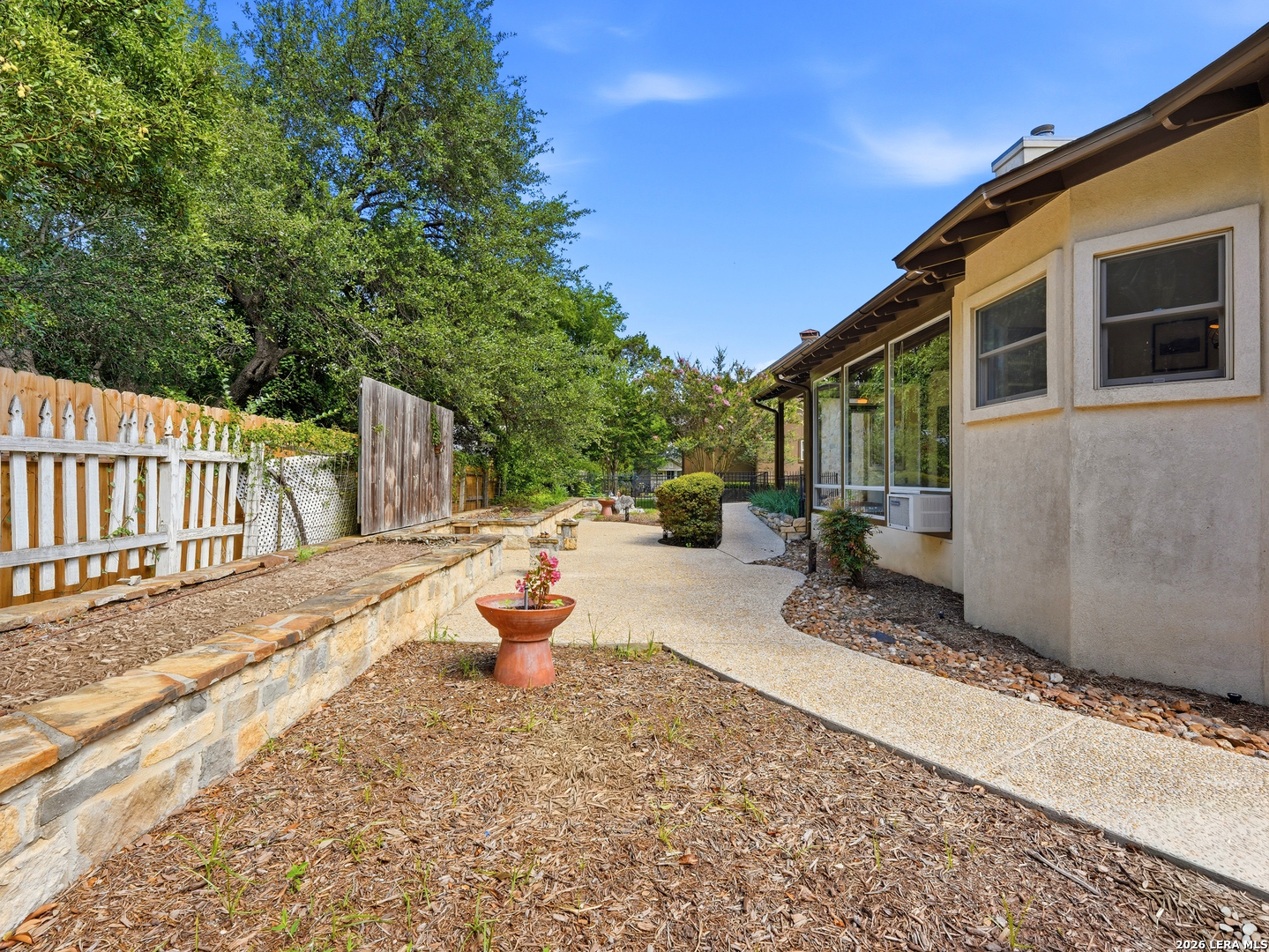 20 Laurel Trail New Braunfels TX 78130