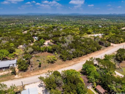 0 Whartons Dock Bandera TX 78003