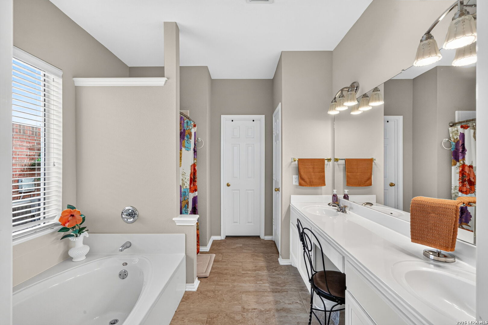 9211 Brae Moss San Antonio TX 78249