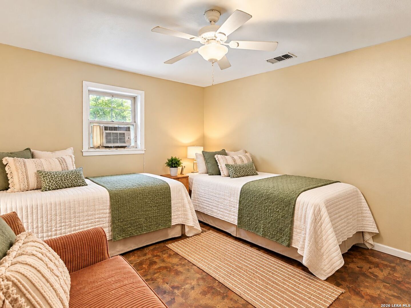 213 E 4th Street Elmendorf TX 78112