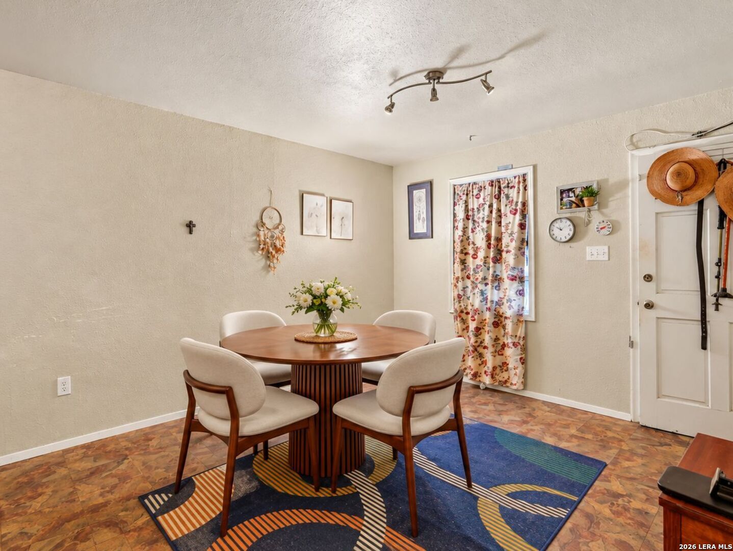 213 E 4th Street Elmendorf TX 78112