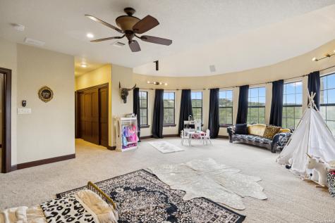 261 Coveney Trail Boerne TX 78006