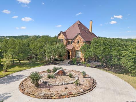 261 Coveney Trail Boerne TX 78006