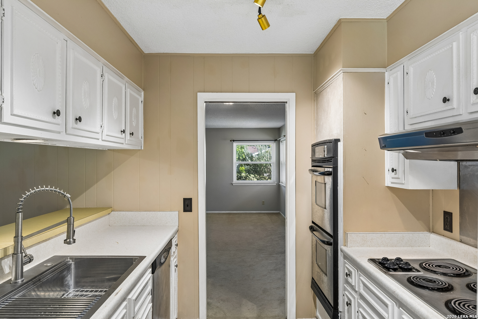 1730 Talcott San Antonio TX 78232