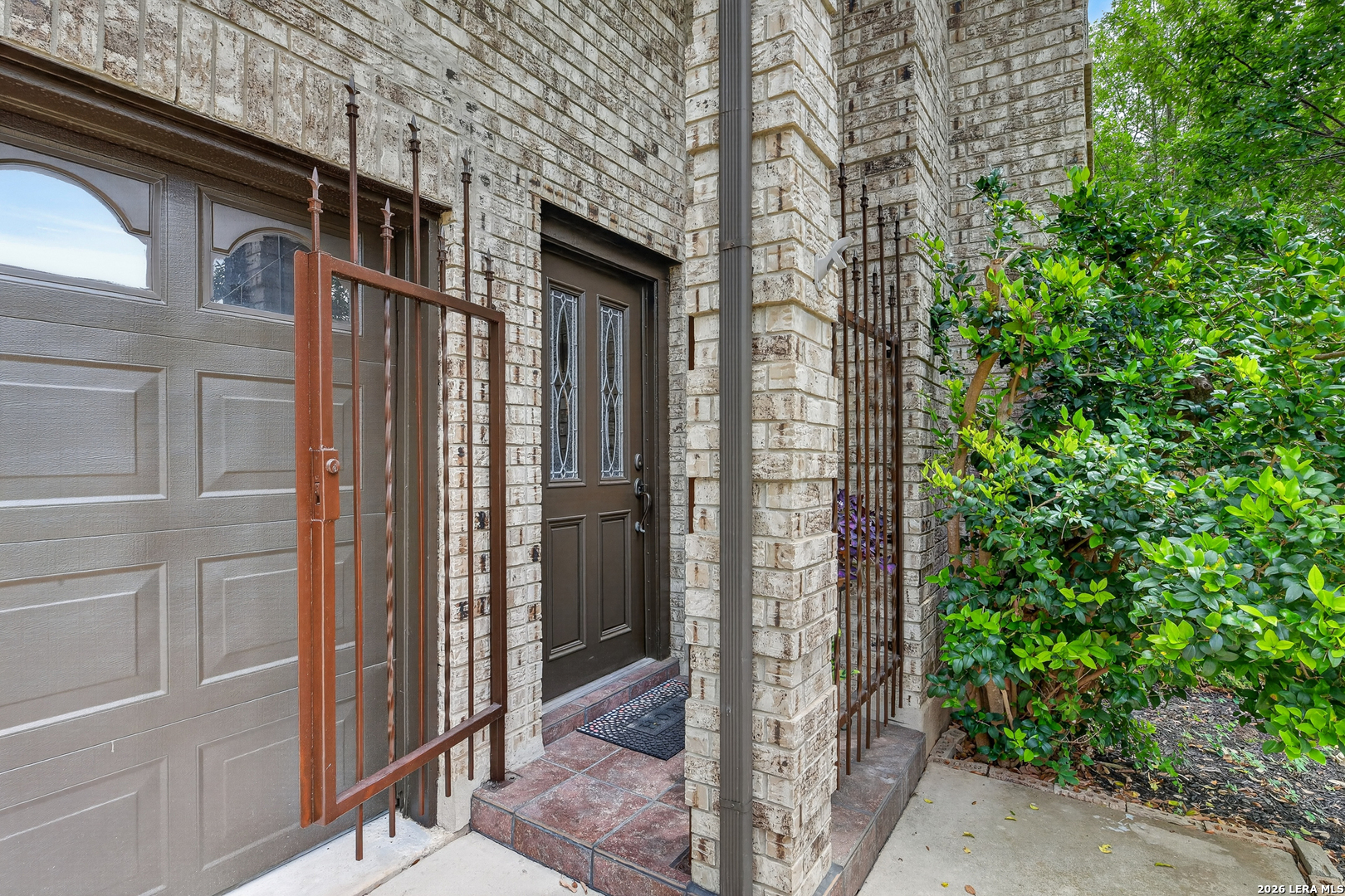 11002 Forest Breeze Live Oak TX 78233