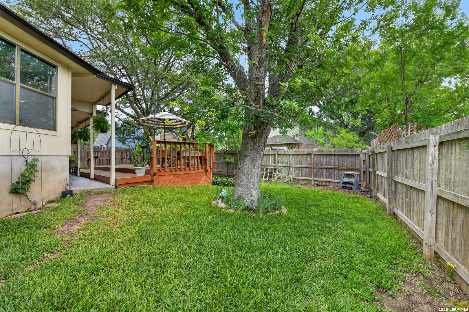 11002 Forest Breeze Live Oak TX 78233