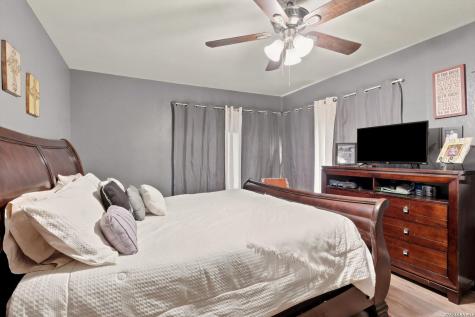 710 Storey Cotulla TX 78014