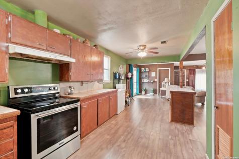 710 Storey Cotulla TX 78014