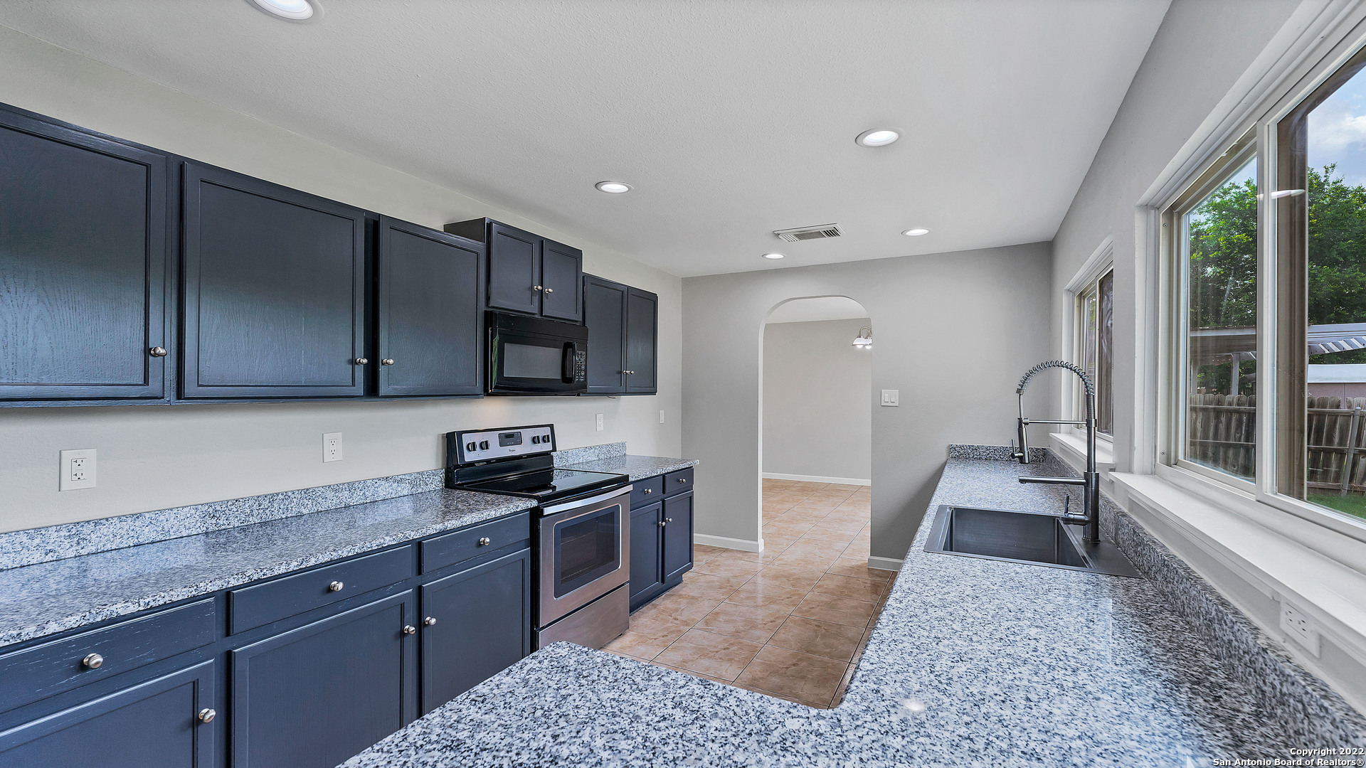 9426 Adams Hill Drive San Antonio TX 78245