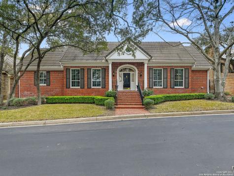 33 Westcourt Lane San Antonio TX 78257